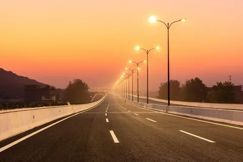 See More About Catatan lampu dalam infrastruktur jalan moden